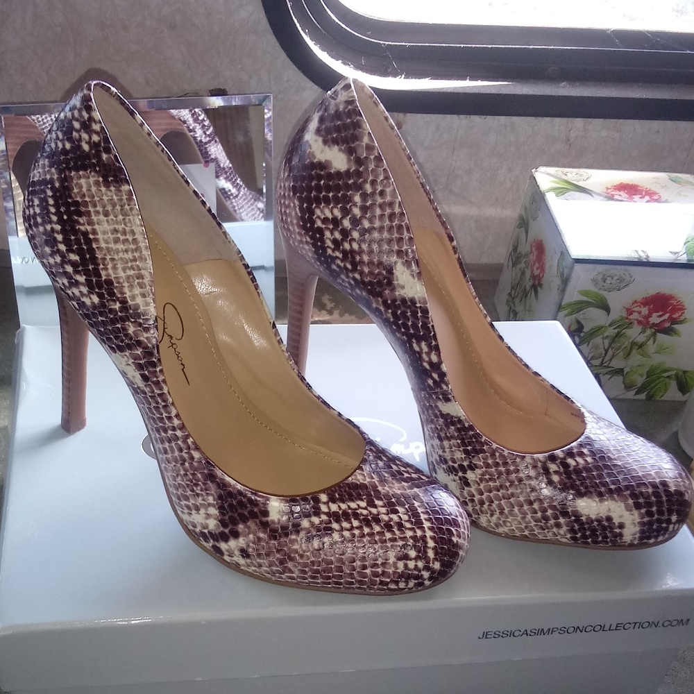 Jessica Simpson Calie Heels